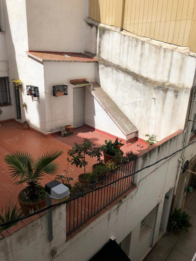 2 Bedroom Large Modern Apartment In Blanes Old Town 50M From The Beach! エクステリア 写真