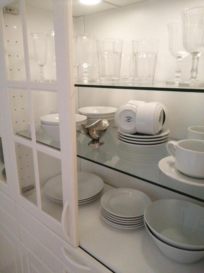 2 Bedroom Large Modern Apartment In Blanes Old Town 50M From The Beach! エクステリア 写真