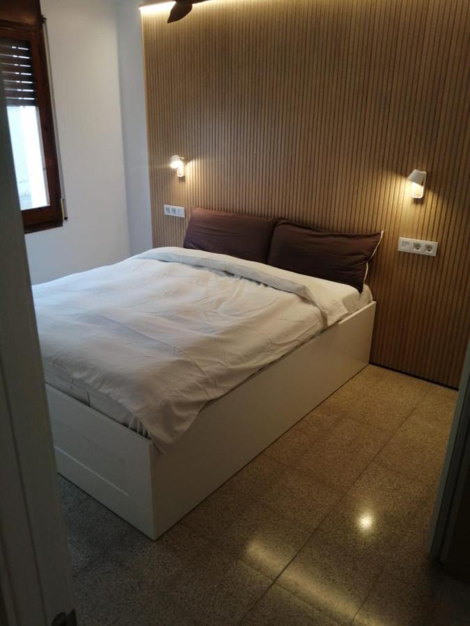 2 Bedroom Large Modern Apartment In Blanes Old Town 50M From The Beach! エクステリア 写真